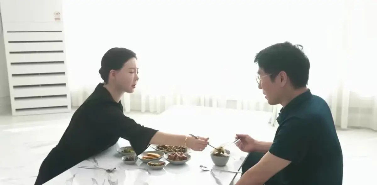 《50岁继母的诱惑》韩国伦理片年度黑马-金敏喜成熟韵味演绎禁忌拉扯-4K高清未删减中文版免费在线看无广告
